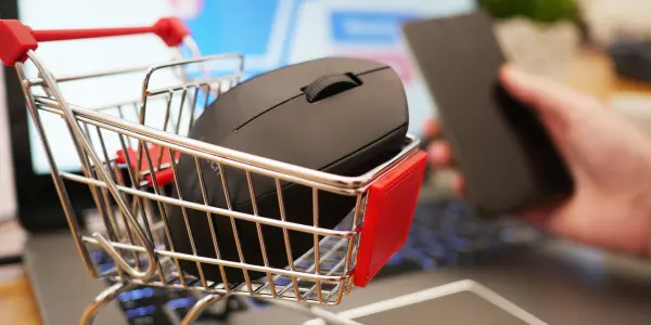 كيف تغيّر التجارة الإلكترونية مستقبل البيع 